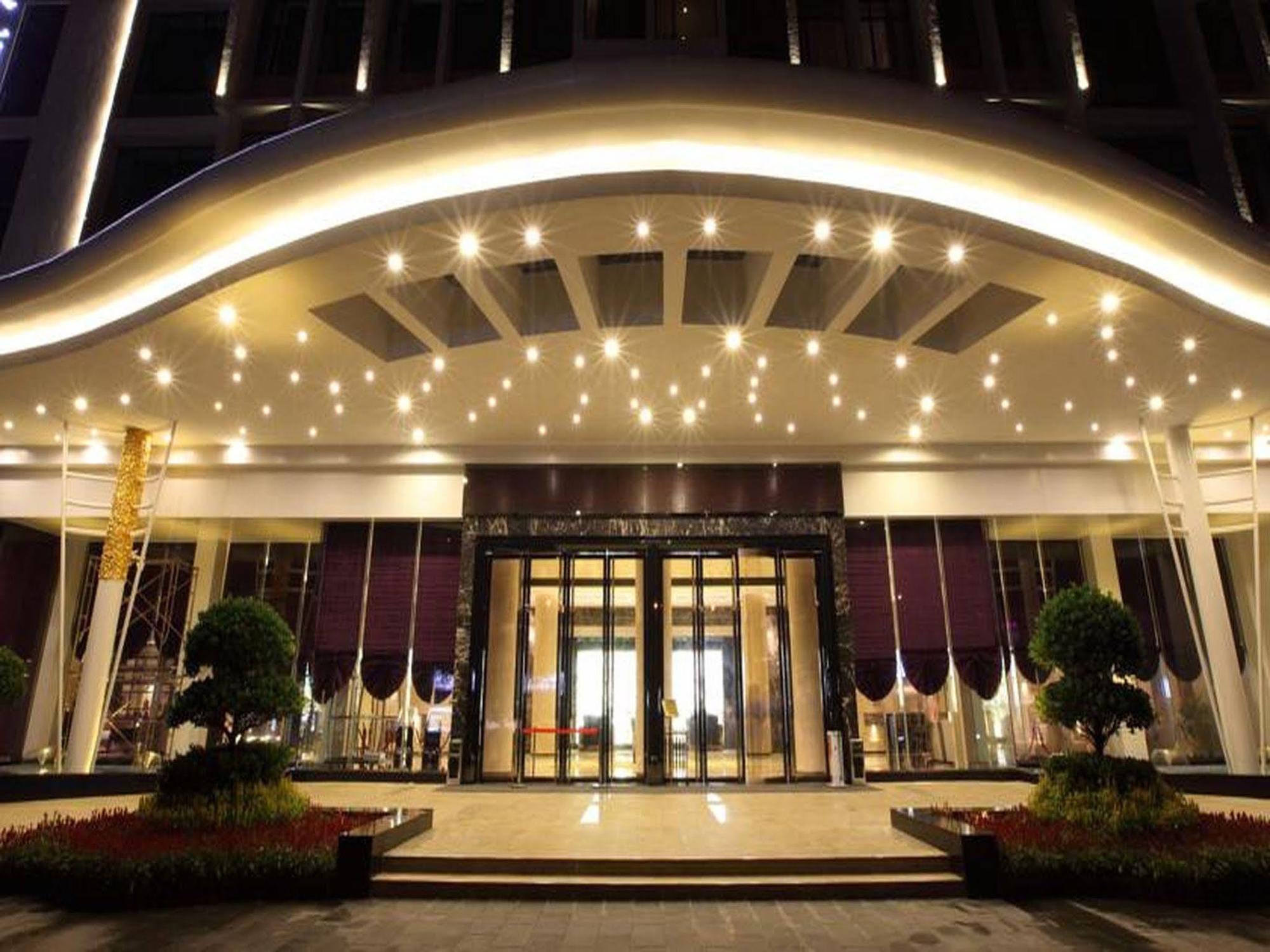 Haoyin Gloria Plaza Hotel กวางโจว ภายนอก รูปภาพ